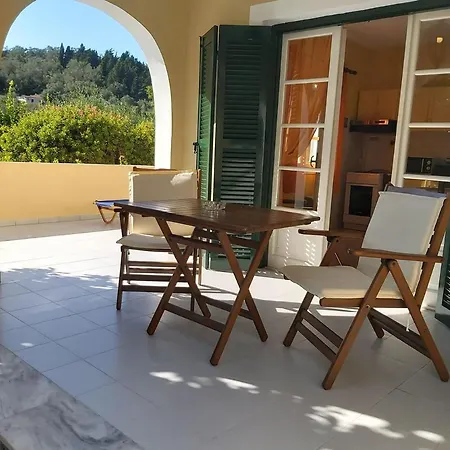 公寓 Andrikos Kalodhikatika