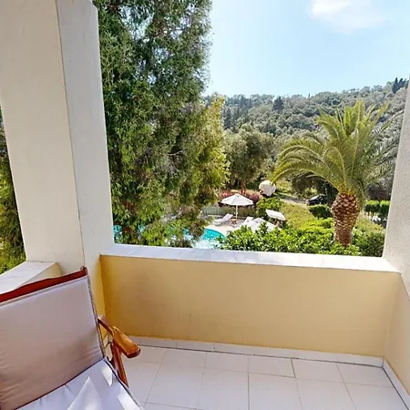 Andrikos Apartament *